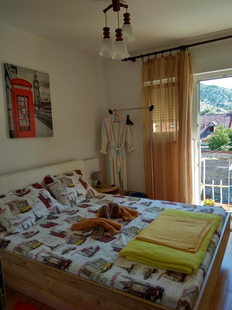 Apartment Tea Цетине Экстерьер фото